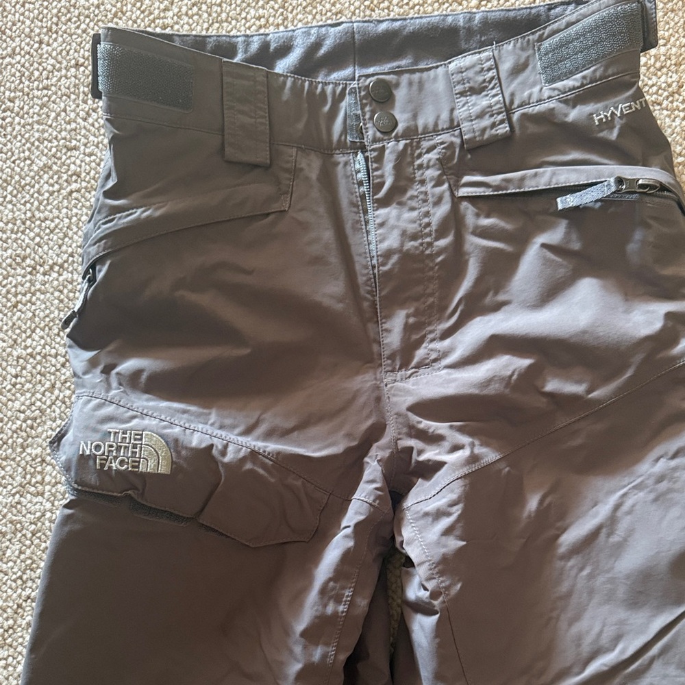The North Face Snowboarding HyVent Pant - Gray/taupe